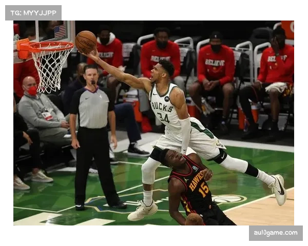 字母哥高效统治赛场 场均34分13板7助率雄鹿强势登顶 字母哥高效统治赛场 场均34分13板7助率雄鹿强势登顶