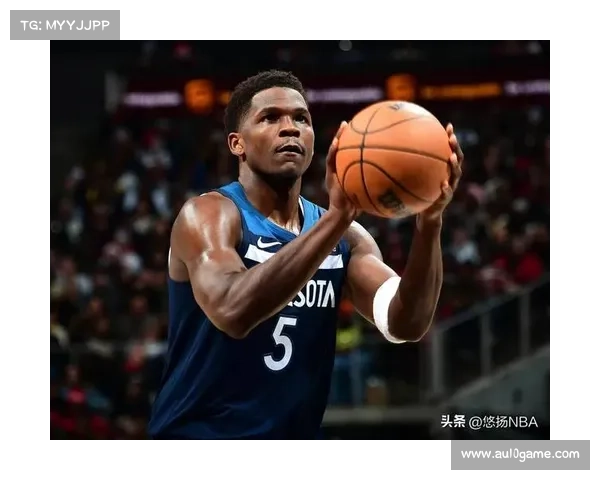 爱德华兹距生涯万分里程碑仅差23分，森林狼主场气势如虹